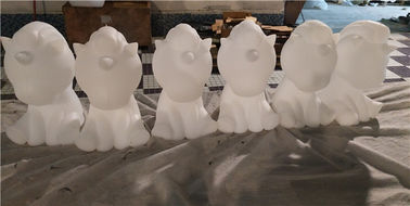 acheter Longue durée adaptée aux besoins du client par taille de moulage de rotation de produits de beau lapin de lampe online manufacture