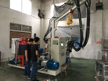 Machine à mousse de polyuréthane industriel Sortie de mousse 20-50 kg/min