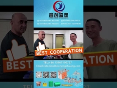 Yingchuang Rotomolding accueille les clients du Tadjikistan pour visiter l'usine